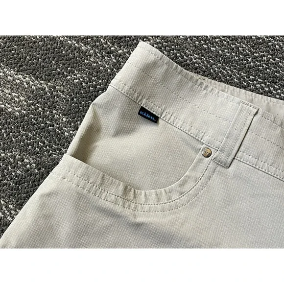 KÜHL Men's Shorts Size 42 Beige Khaki Ripstop Hiking Outdoor Travel - Picture 3 of 14